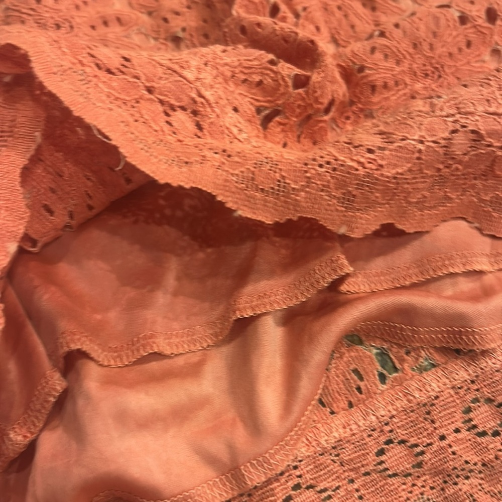 One 5 One eyelet/crocheted shorts, size XL, NWT | offer in description - Picture 5 of 7
